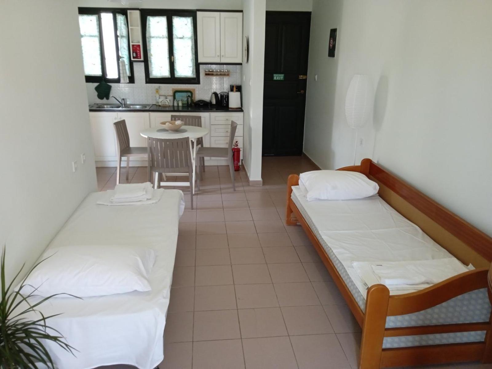 Phoeve Apt-Lovely 1-Br Rental Near The Beach カラタス エクステリア 写真